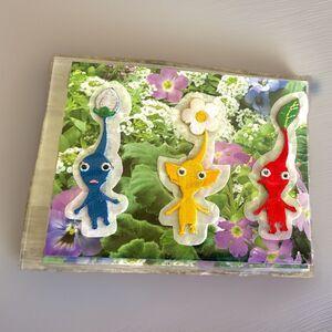 Pikmin 3 Nintendo Wii U Promotional Patch Set Blue Yellow Red 2013 NEW Promo